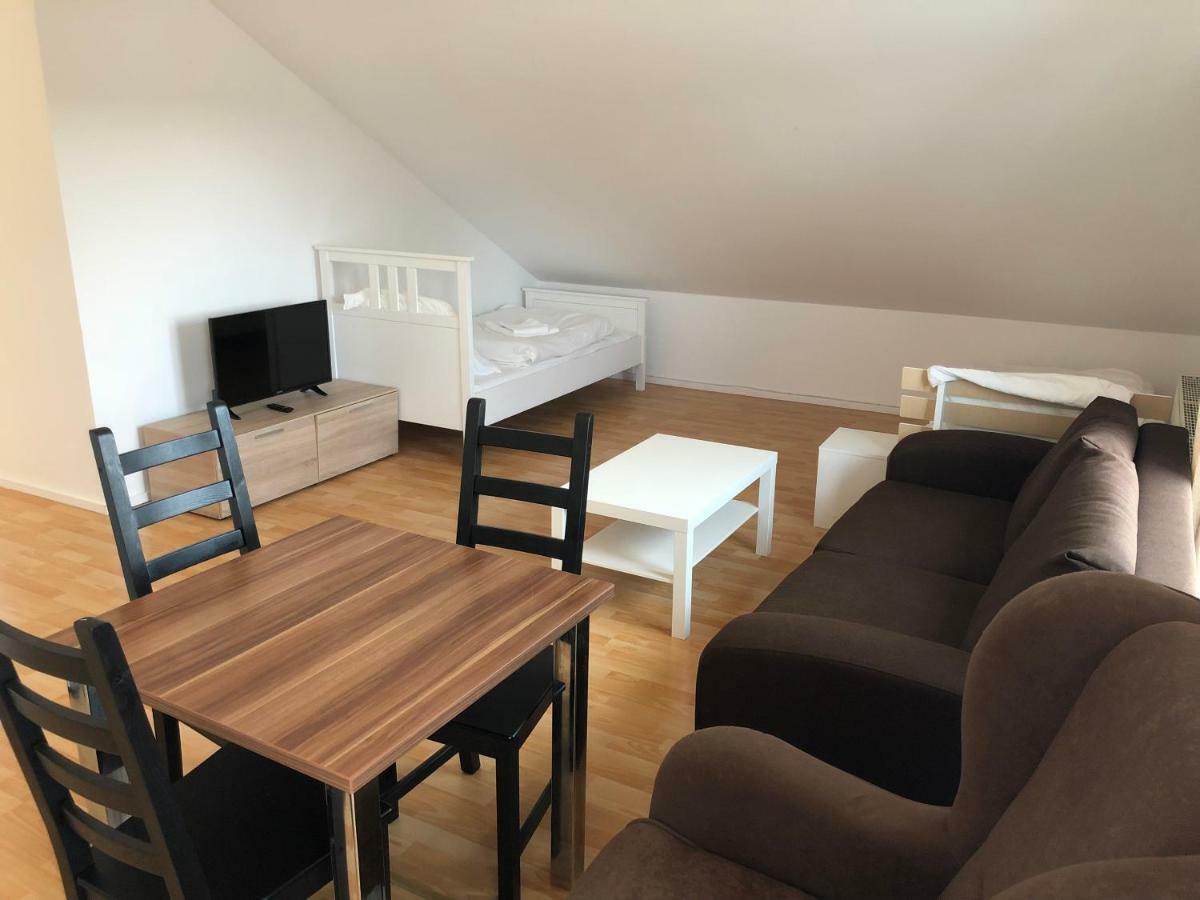 Monteurwohnung Satzvey Mechernich Ruang foto